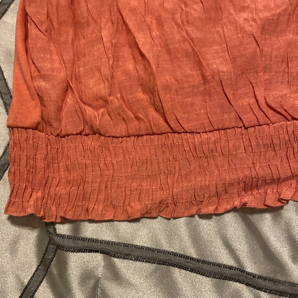 crochet detail blouse - Picture 4 of 8